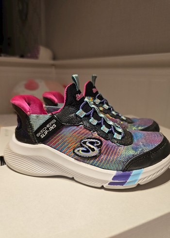 Skechers Slip in Kız Çocuk Renkli Bağcıksız Spor Ayakkabı 28 no