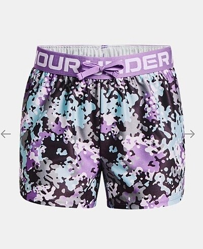 Under Armour spor şortu