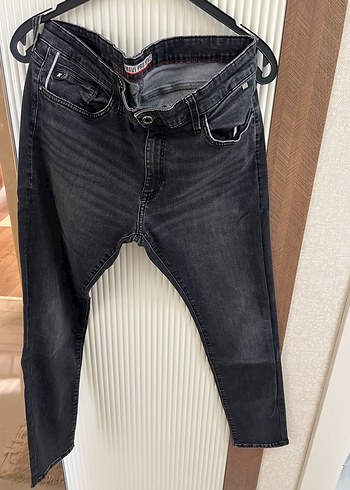 34 Beden Mavi Gri Erkek Denim Kemerli Dar Kesim Jean