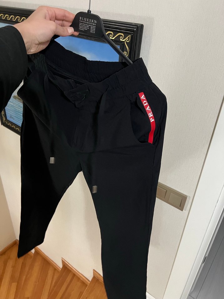 Prada Fermuarlı Siyah Erkek Outdoor Eşofman Altı - Görsel 2