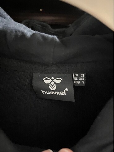 11-12 Yaş Beden Hummel Sweat