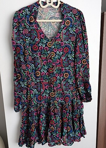 Çiçekli elbise - Görsel 2