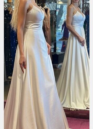 Nikah elbisesi