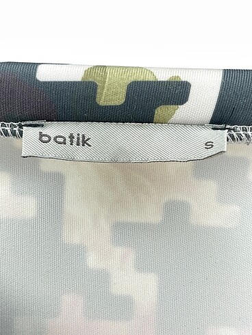 s Beden çeşitli Renk Batik Midi Etek %70 İndirimli.