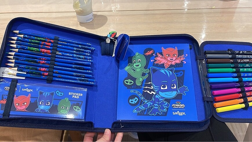  Smiggle kalemkutu seti