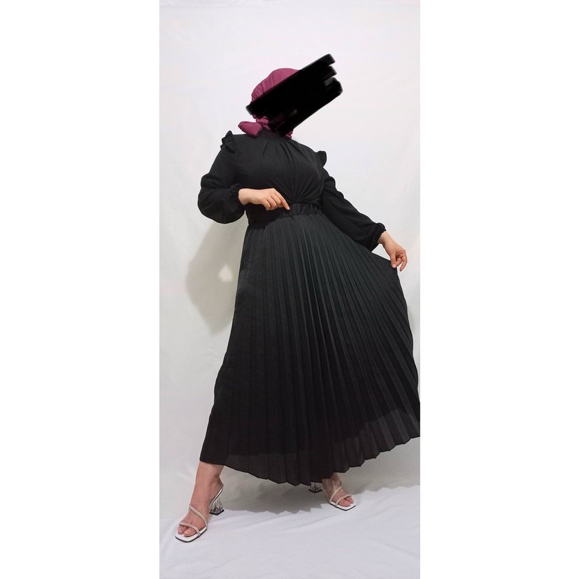 Siyah Piliseli Uzun Kadın Elbise - Görsel 2