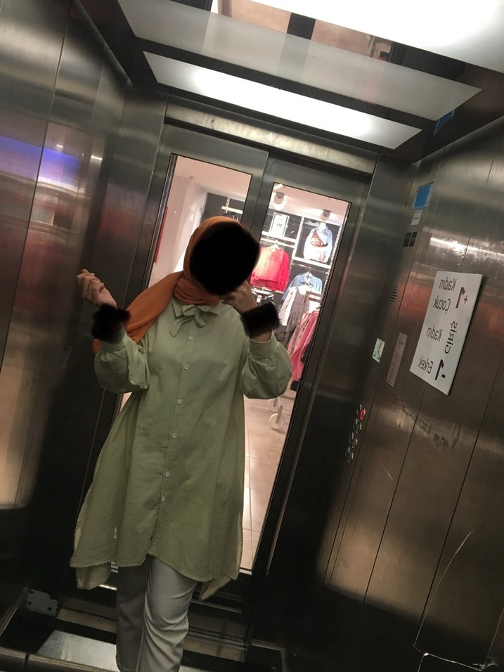 Şeffaf, Uzun Kollu, Yüksek Yakalı Hamile Tunik - Görsel 3