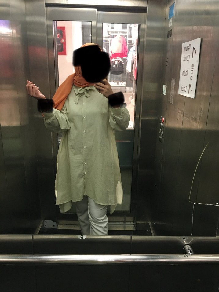 Şeffaf, Uzun Kollu, Yüksek Yakalı Hamile Tunik - Görsel 2