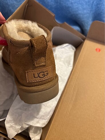 37 Beden Ugg mini