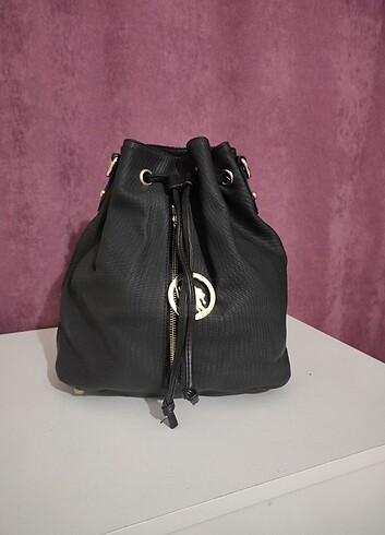 Beden siyah Renk Siyah orijinal çanta 