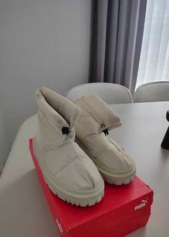 Diğer Puma Ekru Deri Gorunumlu Sik Bot
