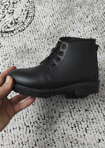 Siyah Erkek Çocuk deri bot Ayakkabısı - Görsel 2