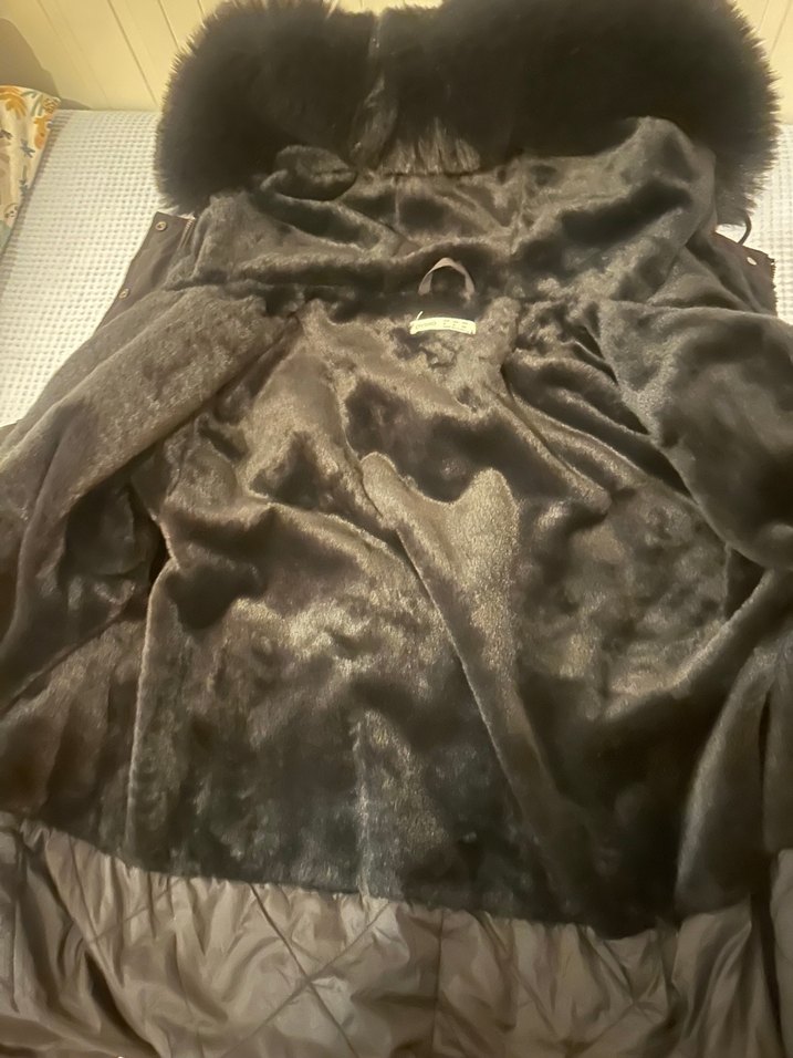 Oysho siyah mont parka - Görsel 4