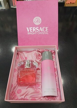 Versace bright crsystal 