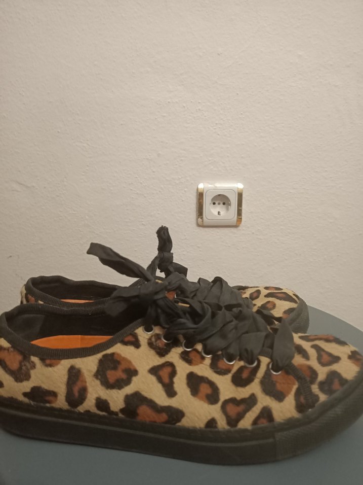 Kahverengi Leopar Desenli Spor Ayakkabı - Görsel 2