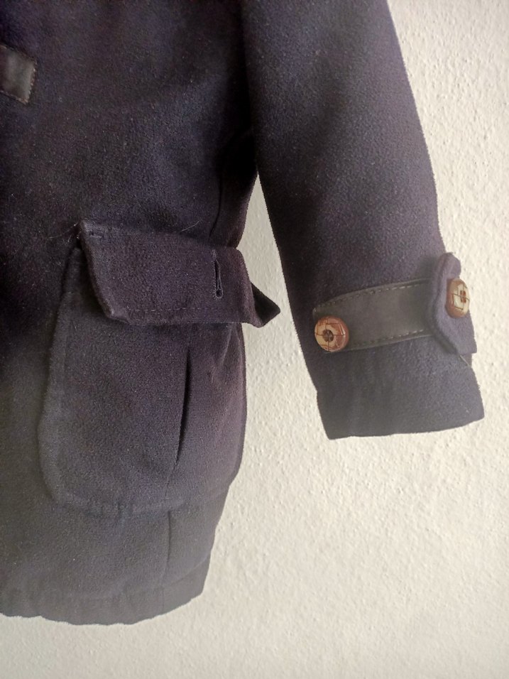 Erkek Çocuk Gri Düğmeli Kaban - Görsel 3