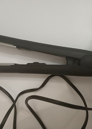 Siyah Fakir Saç Düzleştirici - Görsel 2