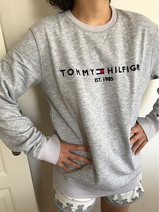 tommy hılfıger swet