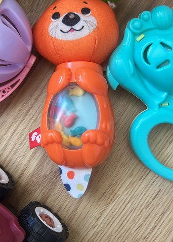 Renkli Çeşitli Oyuncak Seti