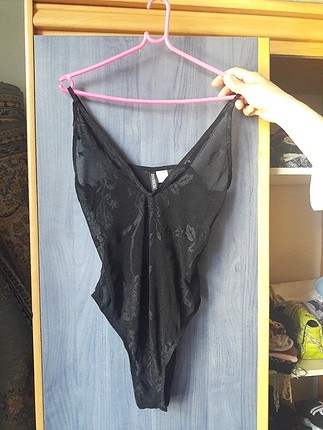 H&M BODY 