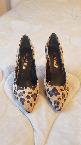 tay tüyü leopar stiletto