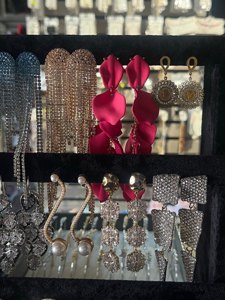 Uzun Payet İşlemeli Çok Renkli Bohem Küpeler - Görsel 2