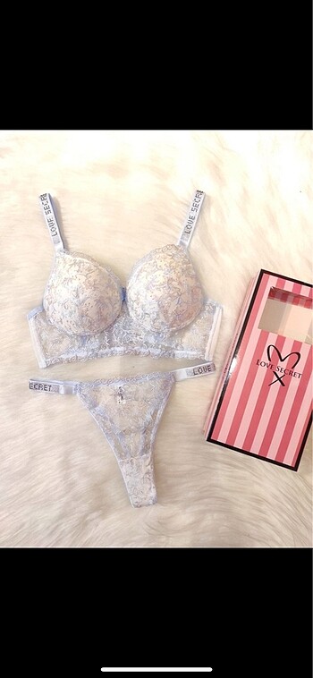 Victoria s Secret İç giyim