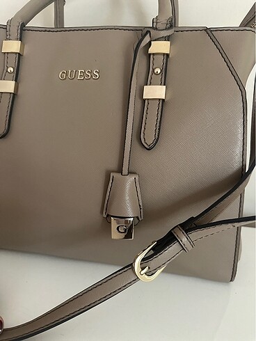 Guess Orjinal Guess çanta hiç kullanmadım