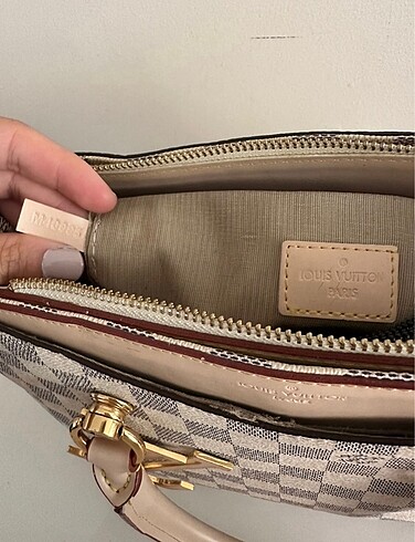 Beden beyaz Renk Louis vuitton Orjinal çanta