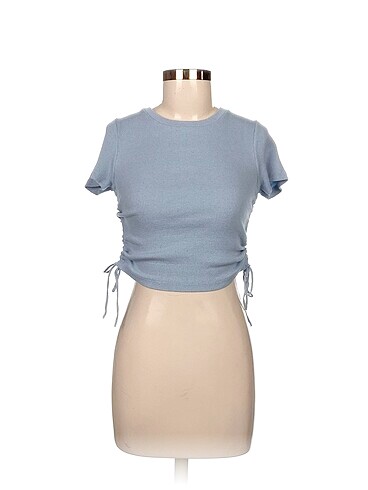 Diğer T-shirt %70 İndirimli.