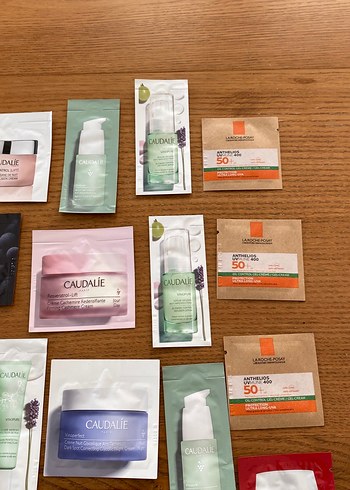 Kadınlar için Cilt Bakım Seti Örnekleri23 adet - Görsel 5