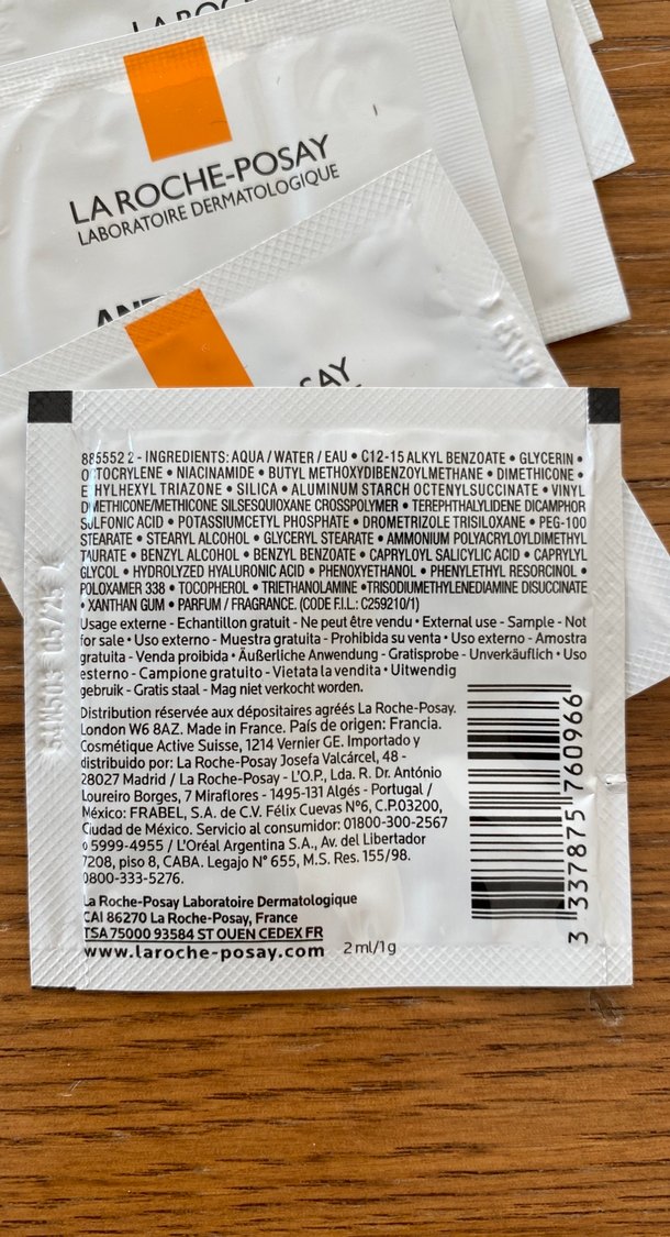 La Roche-Posay Anthelios Age Correct SPF 50 Güneş Kremi 12 adet - Görsel 2