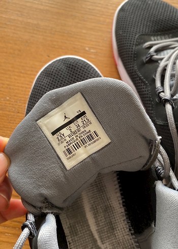 Gri Siyah Basketbol Ayakkabısı Velcro Detaylı - Görsel 5