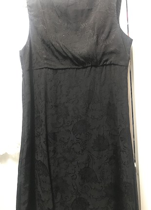 42 Beden siyah Renk Tertemiz elbise