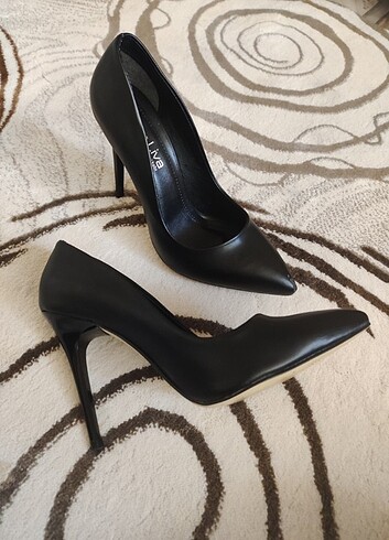 Stiletto ayakkabı