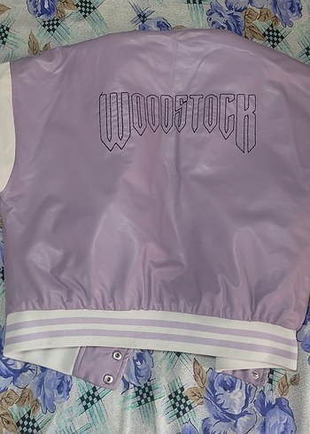 7 Yaş Beden Mor Düğmeli Street Wear Kız Ceketi