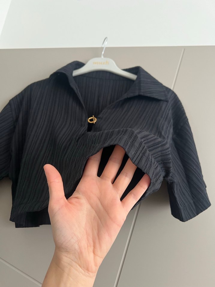 Düğmeli Siyah Keten Mini Kadın Gömlek - Görsel 2