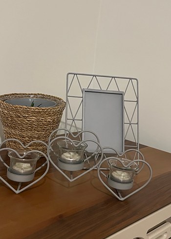 Gri Metal Kalp Şeklinde Mumluk - Görsel 3