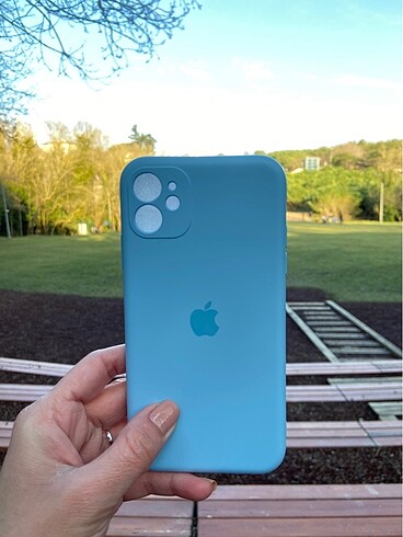 iPhone 11 Bebe mavisi ve Haki Lansman Kılıf