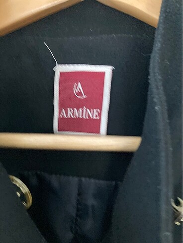 l Beden siyah Renk Armine Kaşe kaban