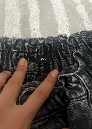 36 Beden siyah Renk Düğmeli Siyah Gri Batik Desenli Kadın Jean
