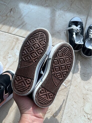 27 Beden Converse