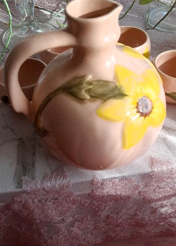 Pastel Bej Çiçek Desenli Seramik Çay Seti - Görsel 2