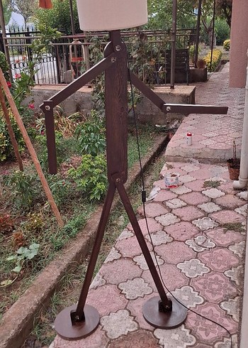 Ahşap Figürlü Ayaklı Lamba - Görsel 5