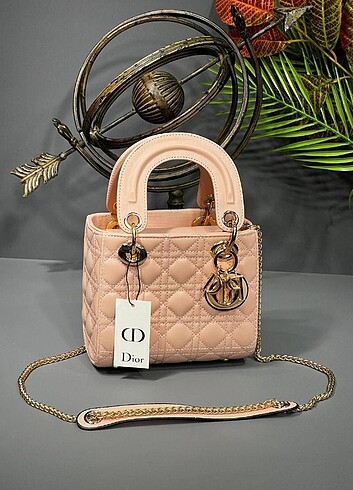 CHRISTIAN DIOR ?LADY DIOR small