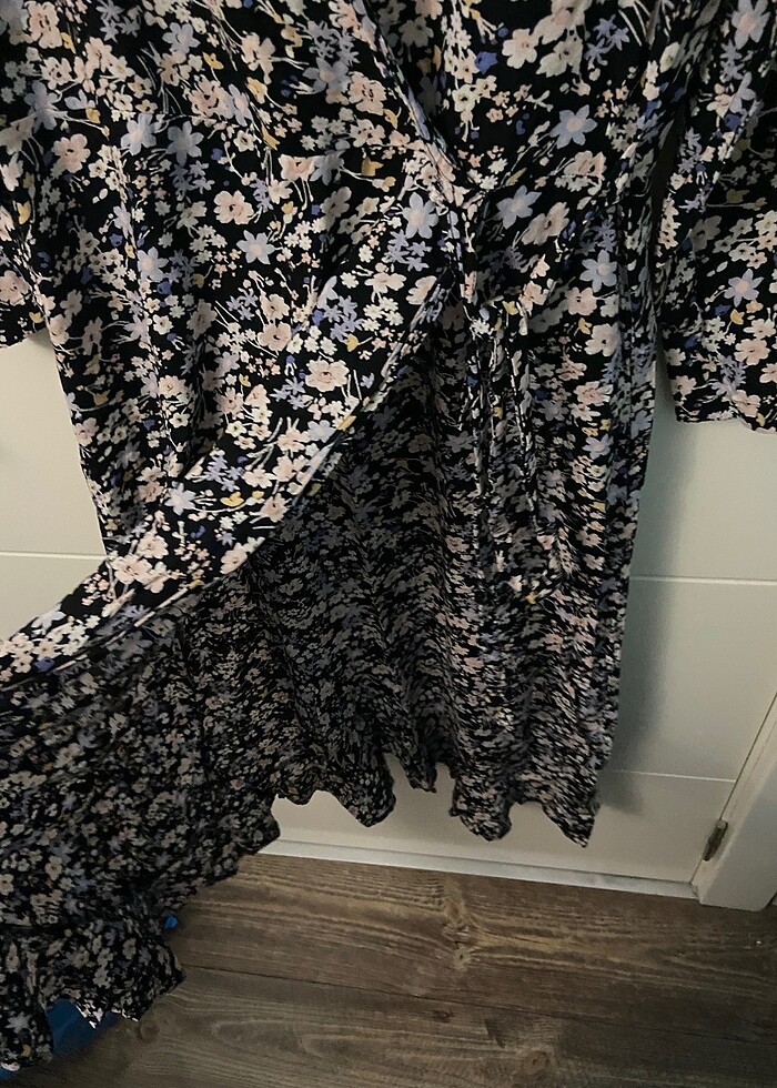 ÇİÇEK DESENLİ ELBİSE - Görsel 5