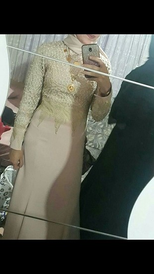 Şık ve duruşu mükemmel 