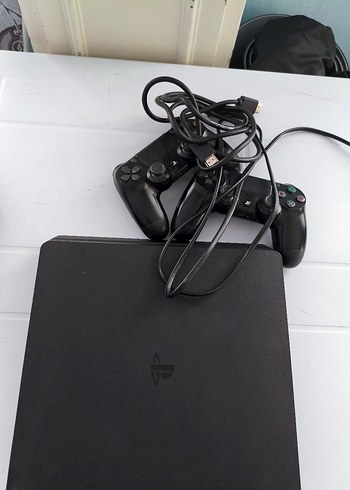 Sony PlayStation 4 Slim 1 tb Konsol ve 2 Kontrol - Görsel 4