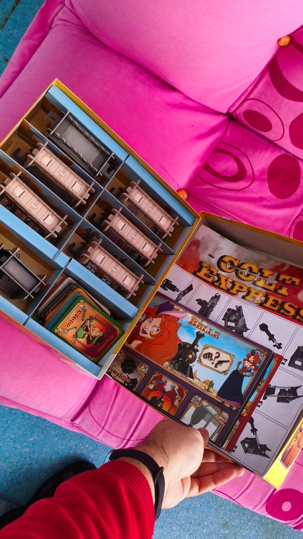 Colt Express Kutu Oyunu boardgame - Görsel 2