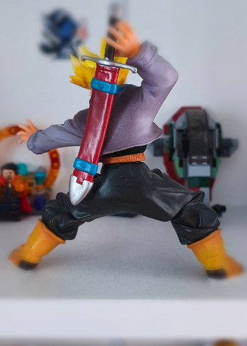 Dragon Ball Trunks figure - Görsel 2